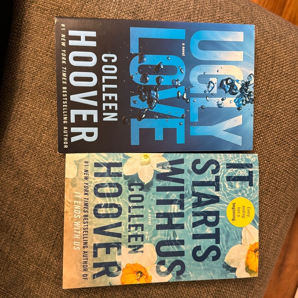 Colleen Hoover book bundle